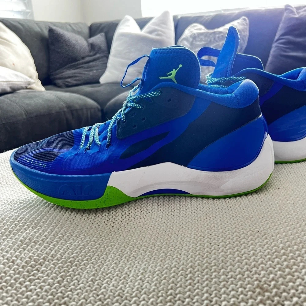 Nike Blue and Green Athletic Shoes